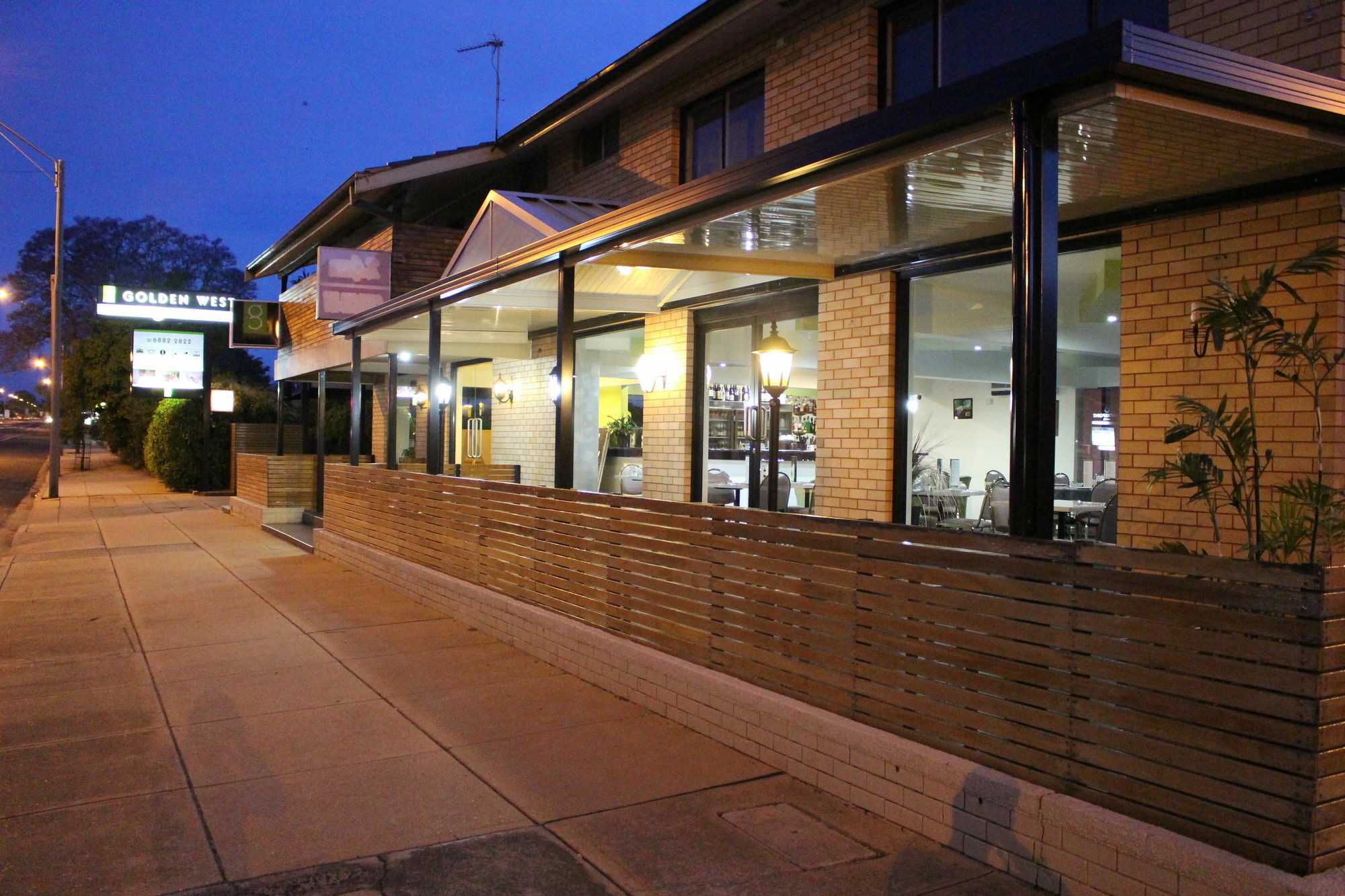 Golden West Motor Inn Dubbo Exterior foto